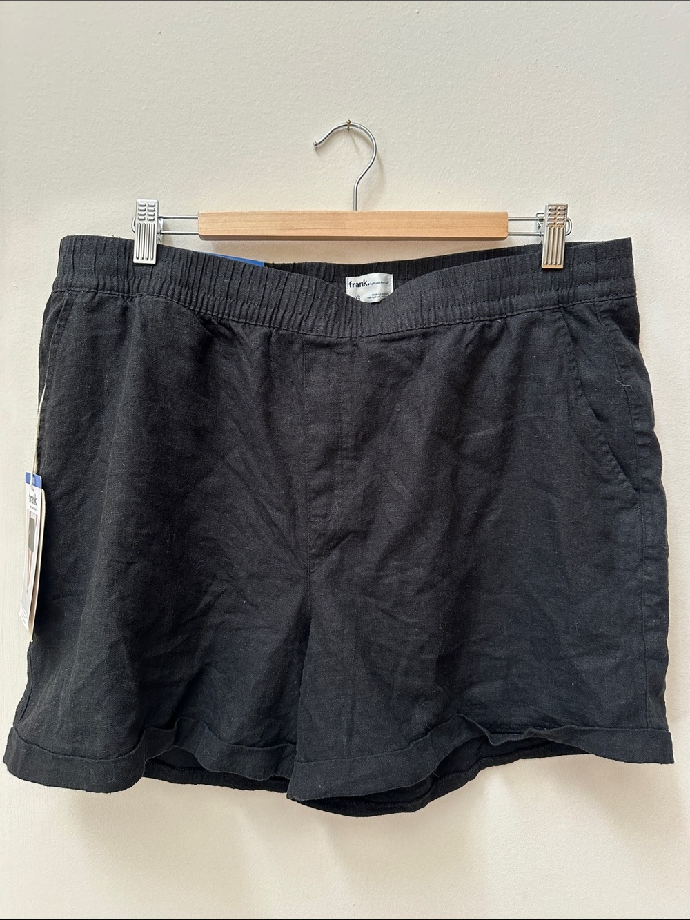 Frank & Oak Black Women's Linen Blend Shorts